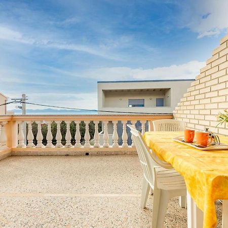 Family Friendly Seaside Apartments Kozino, Zadar - 5749 佩特坎内 外观 照片