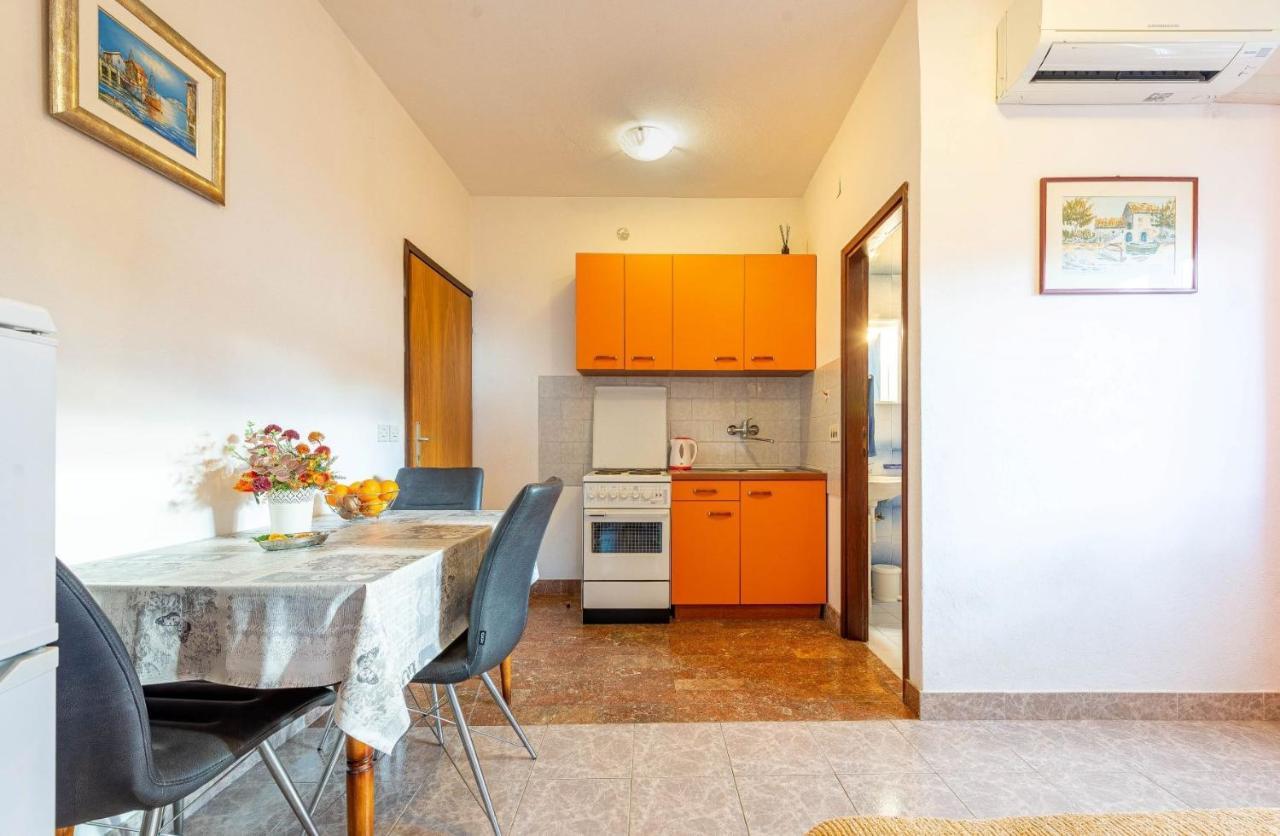 Family Friendly Seaside Apartments Kozino, Zadar - 5749 佩特坎内 外观 照片