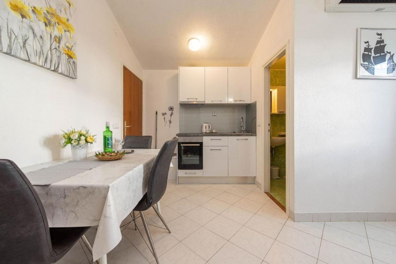 Family Friendly Seaside Apartments Kozino, Zadar - 5749 佩特坎内 外观 照片